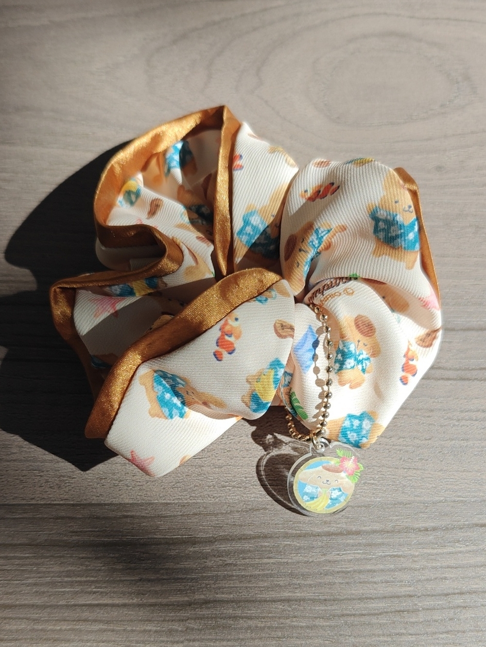 Sanrio Pom Pom Purin Gold-Trim Cream Printed Scrunchie with Charm
